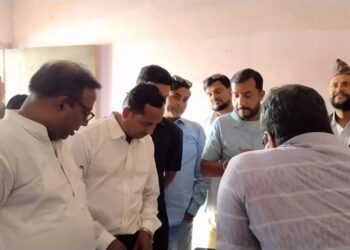 श्रम तथा यातायात मन्त्री सुमनद्वारा यातायात कार्यालय अनुगमन(फोटोफिचर)