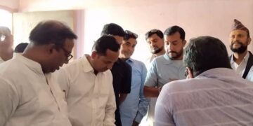 श्रम तथा यातायात मन्त्री सुमनद्वारा यातायात कार्यालय अनुगमन(फोटोफिचर)